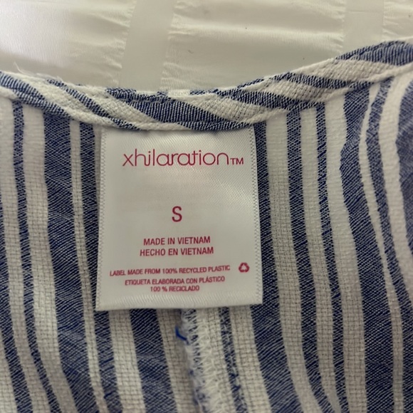 Blue and white striped romper - Picture 5 of 6